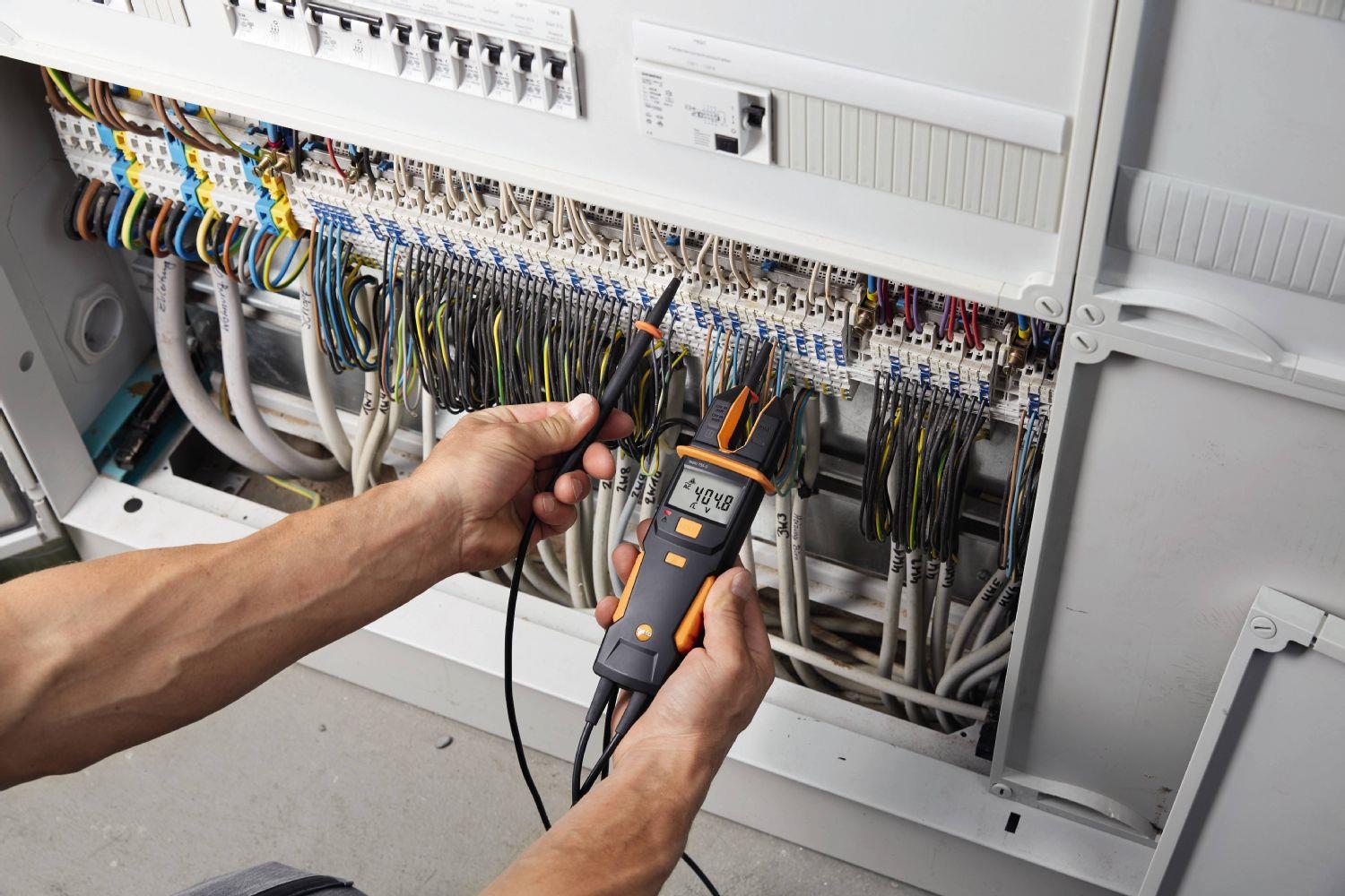 testo 755-2 Current-Voltage Tester