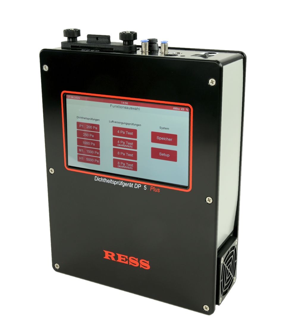Leakage Tester DP 5 with Charger and User Manual
