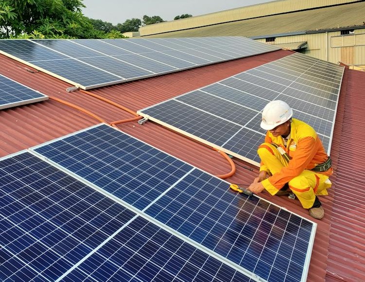 Gebäudereport 2025 und Entwicklung des Heizungs- und Photovoltaikmarkts