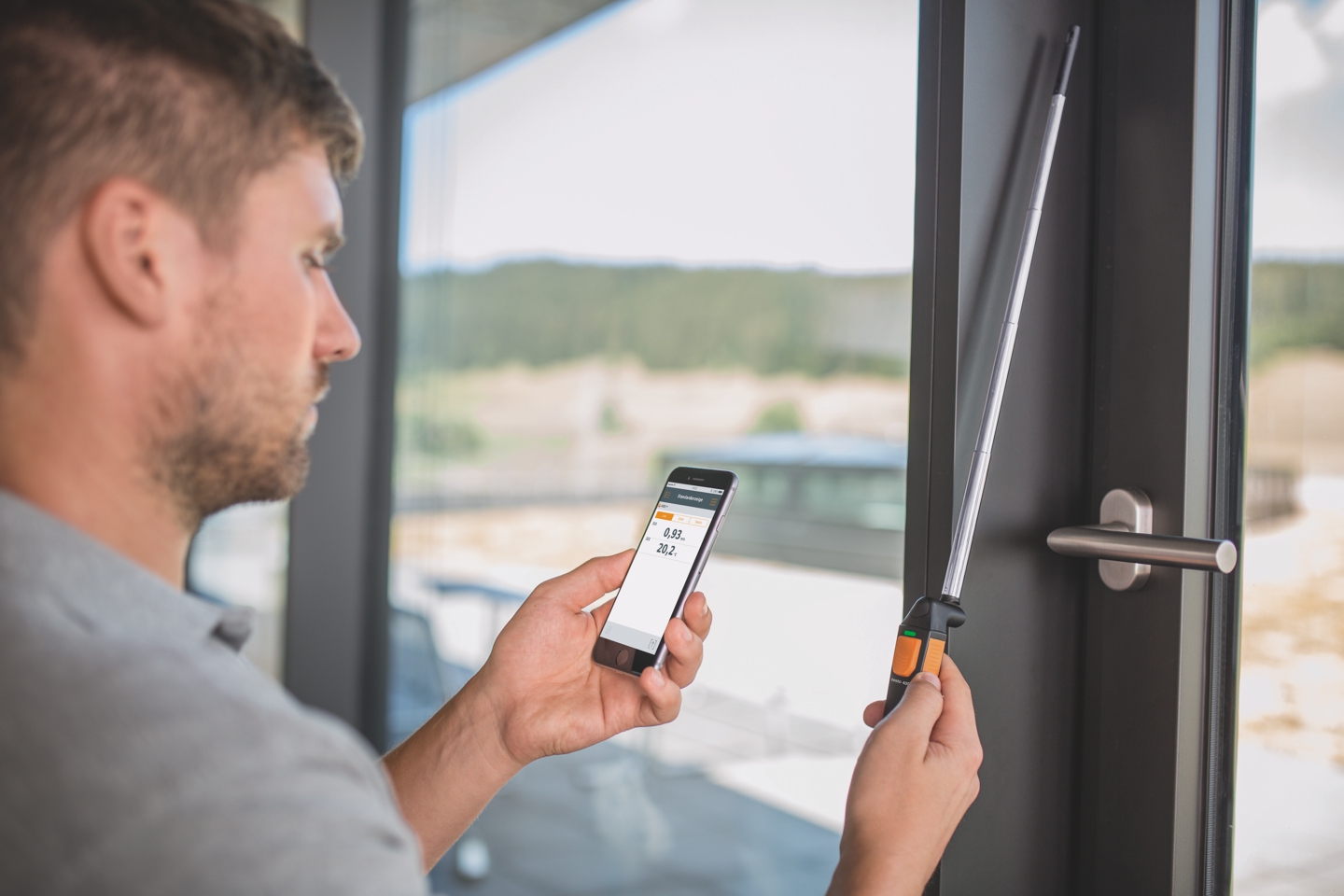 testo 405i - Thermoanemometer mit Smartphone-Bedienung