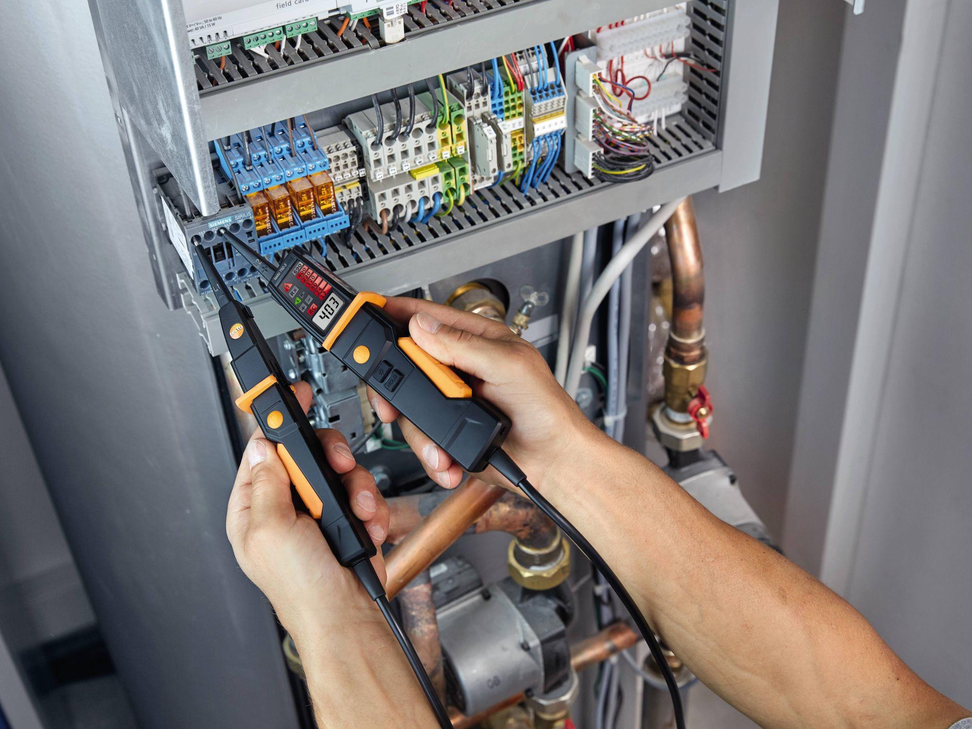 testo 750-3 Voltage Tester