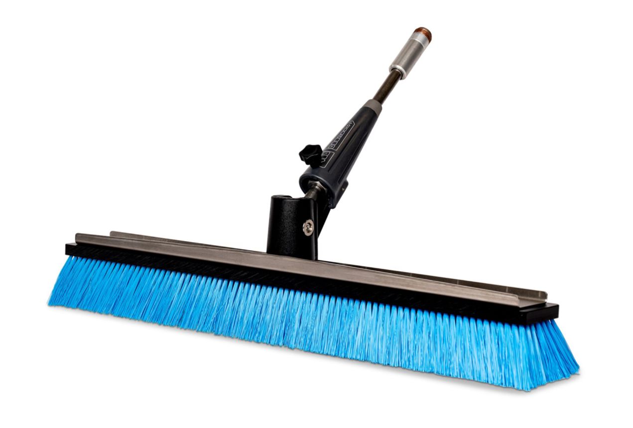 CLEANTECS SOLA brush with high-pressure nozzle